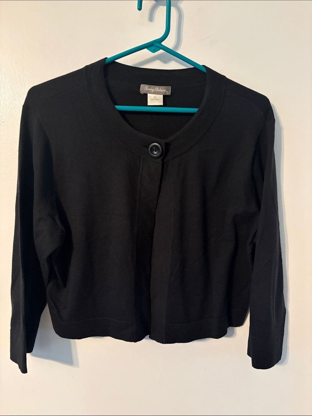 Tommy Bahama Black Single-Button Cropped Cardigan